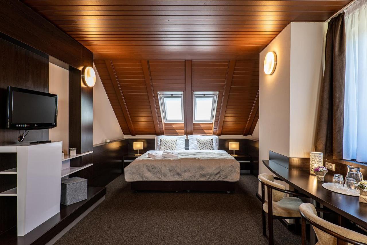 Wellness Hotel Pod Kycmolem Horní Lomná Eksteriør bilde
