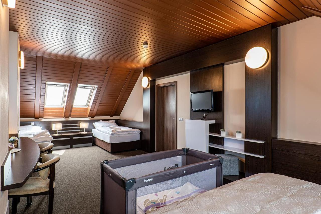 Wellness Hotel Pod Kycmolem Horní Lomná Eksteriør bilde